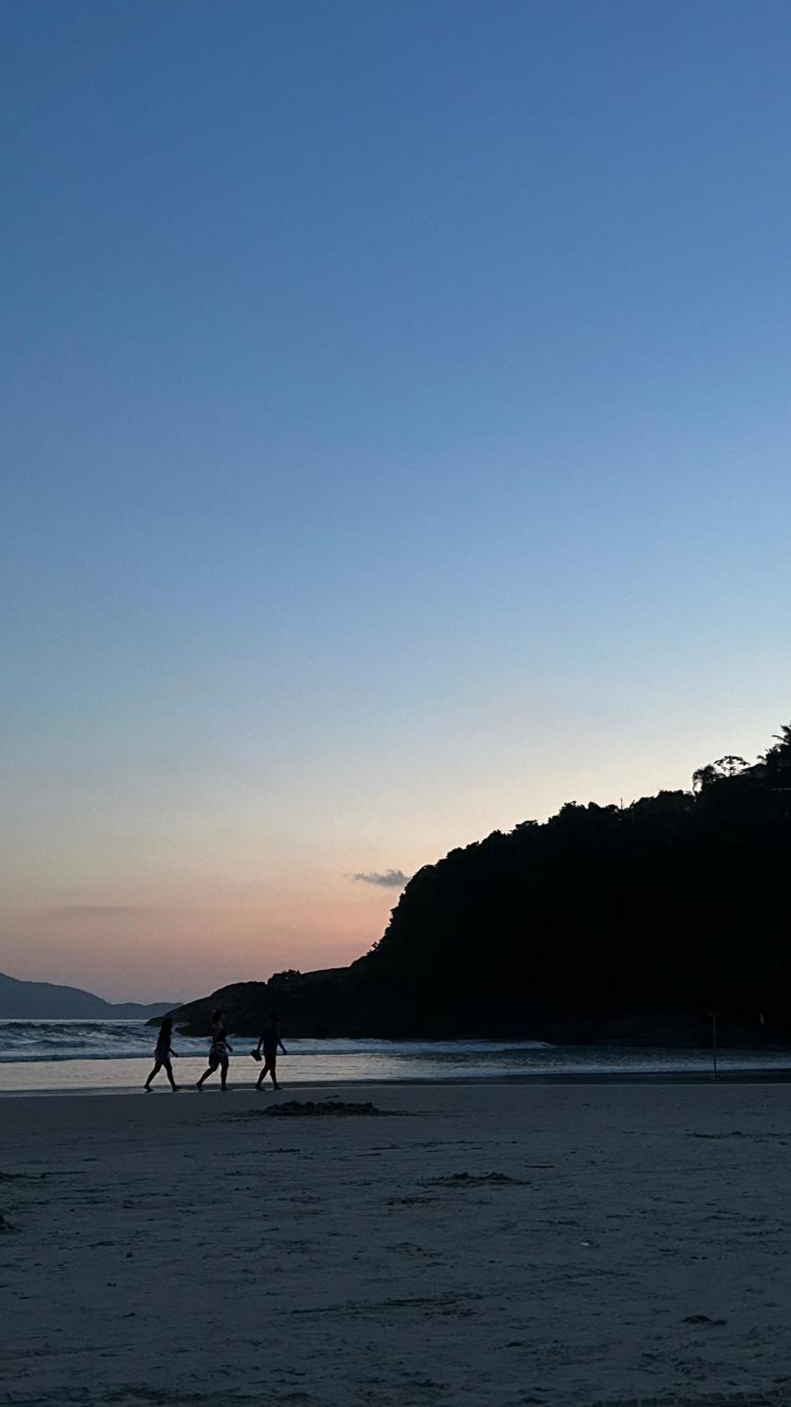 Apto Em Do Tenorio E Grande Pe Na Areia * Ubatuba